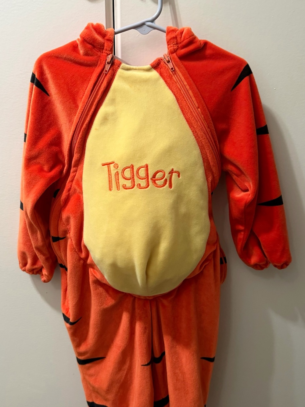Disney Store Tigger Plush Hooded Kids Halloween Costume - Picture 3 of 4